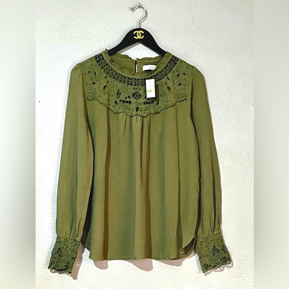 Loft blouse with intricate embroidery lace new with tags